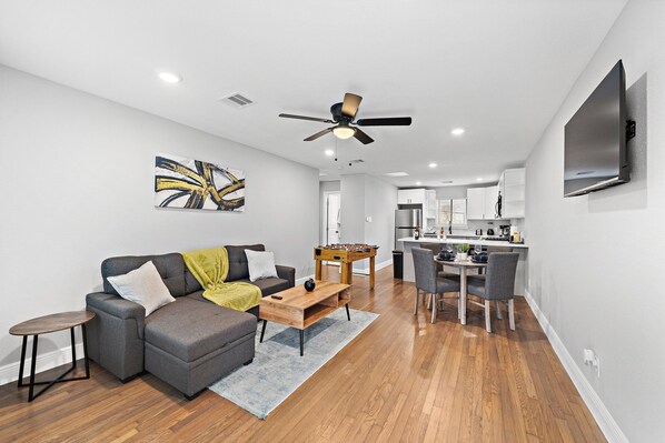 Perfectly designed to accommodate all your family and friends comfortably.