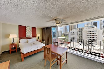Peaceful Pacific Monarch Studio | Rooftop Pool