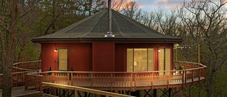 Welcome to our Red Round Treehouse