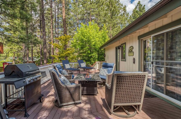 Eureka Dreamer Cabin-105
