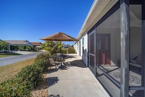 Outside Table and Chairs