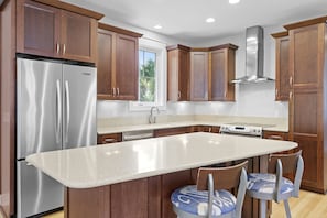 23-Hemingway-at-30A-Kitchen