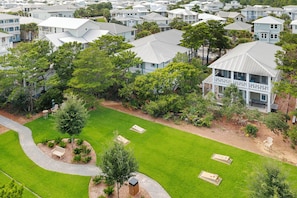 23-Hemingway-at-30A-Green-Space