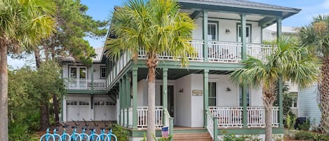 23-Hemingway-at-30A-Seacrest-Beach