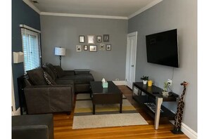 1st floor living room