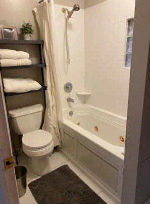 1st floor bathroom
