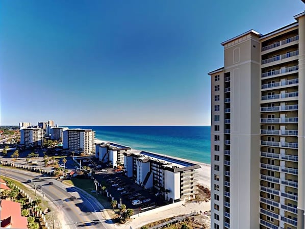 Beach/ocean view