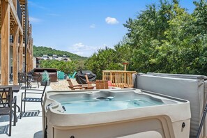 New Hot Tub!!