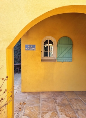 Exterior detail