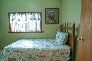Basement Twin Bedroom