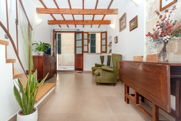 Hall