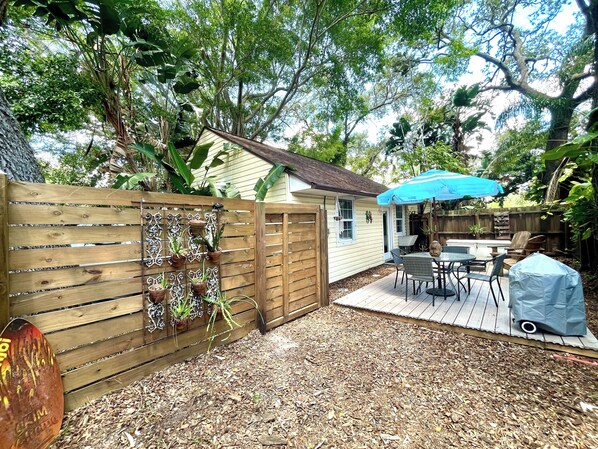 Enjoy the large, fully fenced in yard with mature tree coverage!
