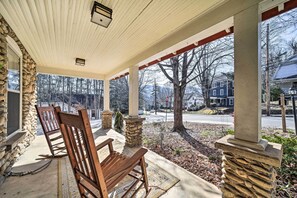 Front Porch | Mountain Views | Dog Friendly w/ Fee