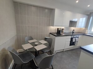 Dining area in kitchen