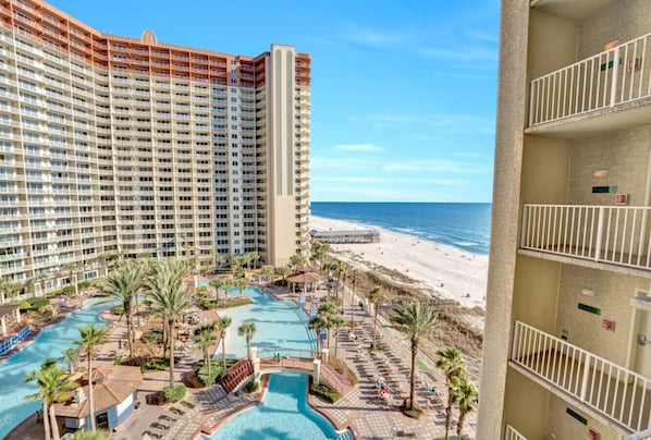 AMAZING balcony views!