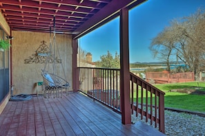 Deck | Lake Views