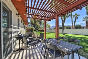 Patio | Mountain Views | Charcoal Grill