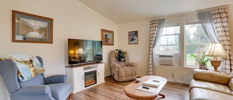 Port Angeles Vacation Rental | 2BR | 2BA | 1,200 Sq Ft | Step-Free Entry