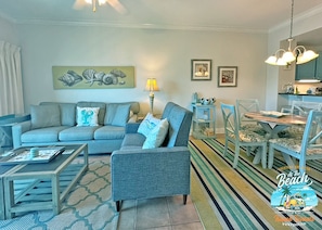 Crystal Tower 605. 2 Bedroom 2 Bathroom. Sleeps 8. Managed by Island Rentals