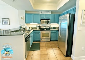 Crystal Tower 605. 2 Bedroom 2 Bathroom. Sleeps 8. Managed by Island Rentals