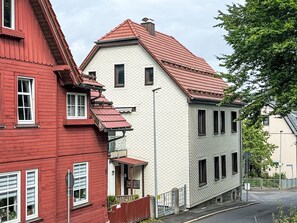 Ciel, Fenêtre, Bâtiment, Plante, Maison, Brique, Matériel De La Propriété, Arbre, Immobilier