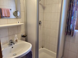 Plumbing Fixture, Sink, Tap, Mirror, Bathroom Sink, Purple, Bathroom, Blue, Interior Design, Floor