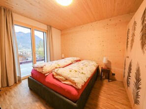 Möbel, Gebäude, Komfort, Holz, Bettrahmen, Fussboden, Interior Design, Bett, Fenster, Haus