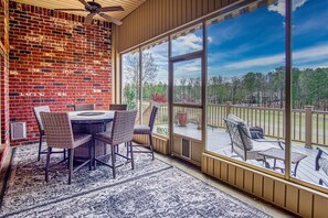 Enclosed and open porch