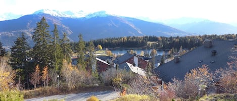 Ciel, Plante, Montagne, Nuage, Propriété, Communauté Des Plantes, Paysage Naturel, Arbre, Lot Terre, Lumière Du Soleil