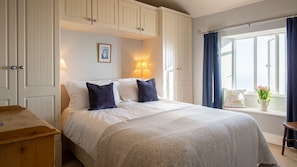 Bedroom One, Swift Cottage, Bolthole Retreats