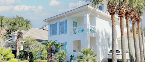 3-story villa in a prestigious Destiny resort located right across the beach