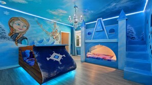 Frozen-themed kids dream room with castle bunk and sleigh bed adventure!
