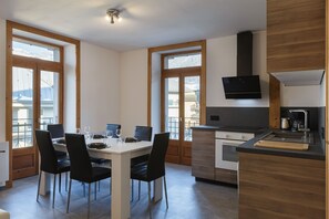 Kitchen and dining area