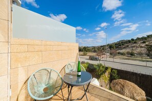 Terrasse / Balkon