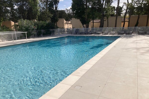 Holiday Home Swimming Pool