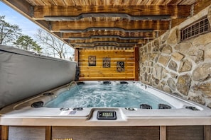 Our Nest's bubbling hot tub