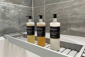 Équipements de salle de bain