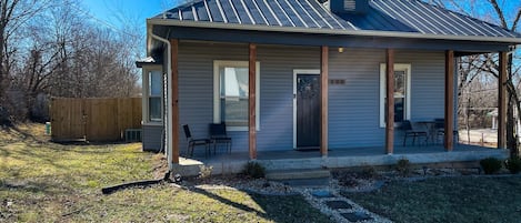 Front Yard & Front Porch