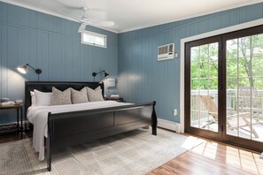 Tucked upstairs, the serene primary suite features a plush king bed with Nectar mattress, walk-in closet and porch with screen doors. Your private haven after a day of exploring the valley.
