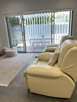 Lounge - recliners