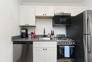 Fully equipped kitchen; cook up a delicious meal.