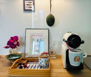 Kaffe och/eller kaffebryggare