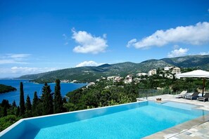 Villa Christina (Xris) - pool view