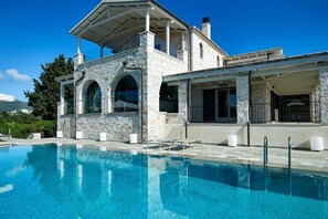 Villa Christina (Xris) - pool + villa facade