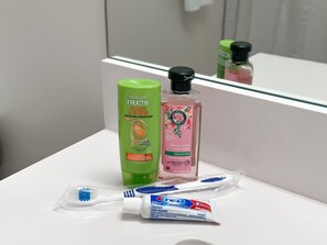 Bathroom amenities