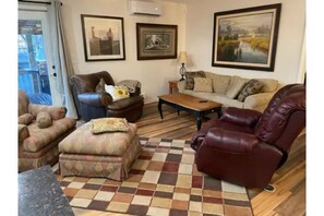 Living room with lots of comfortable seating