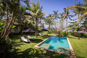 pool and garden view