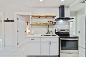 Fully Stocked Kitchen