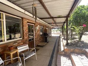 Back verandah with barbecue