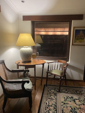 Intimate sitting area in the dining room